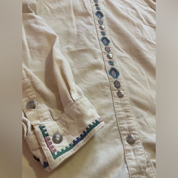 Paris Sports Club Button Up - Picture 2 of 4